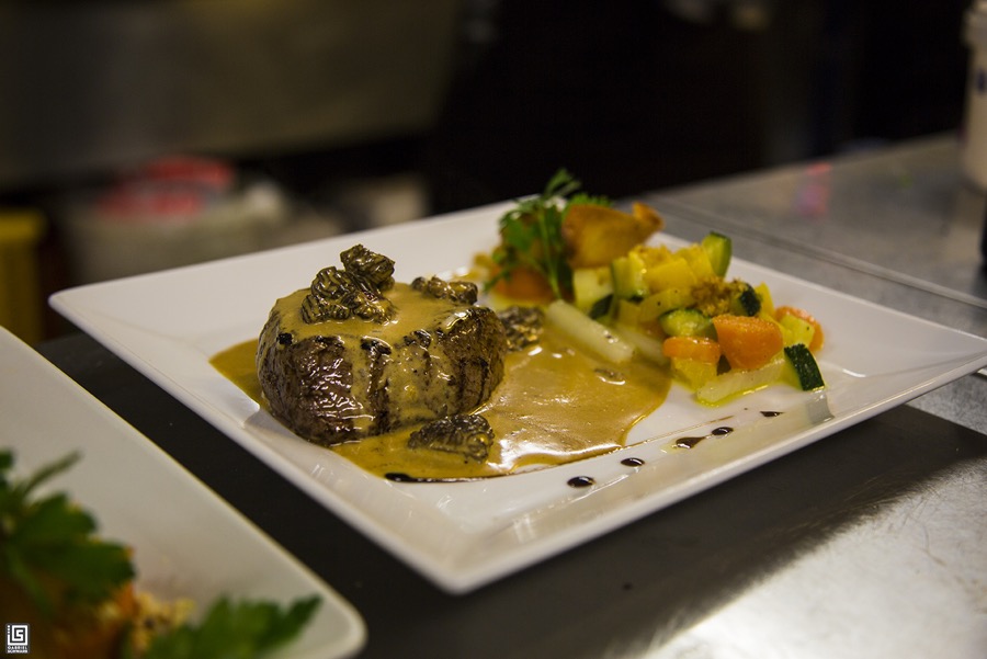Plat de viande au restaurant La Terrasse Gryon
